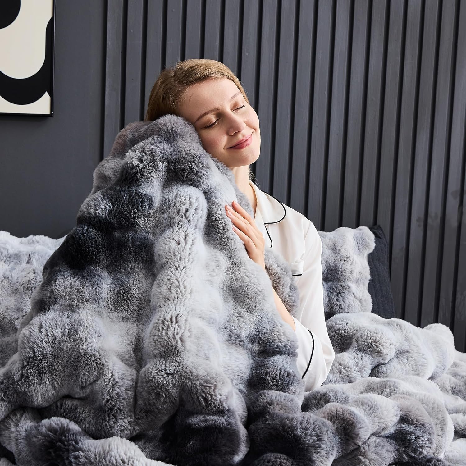 Wonderful 3 Pieces Fluffy Faux Rabbit Fur Bubble Comforter Set Queen Size, Tie-Dyeing Multiple Grey Plush Fuzzy Bedding Set, Warm Soft Bubble Comforter Bedding Set for Winter