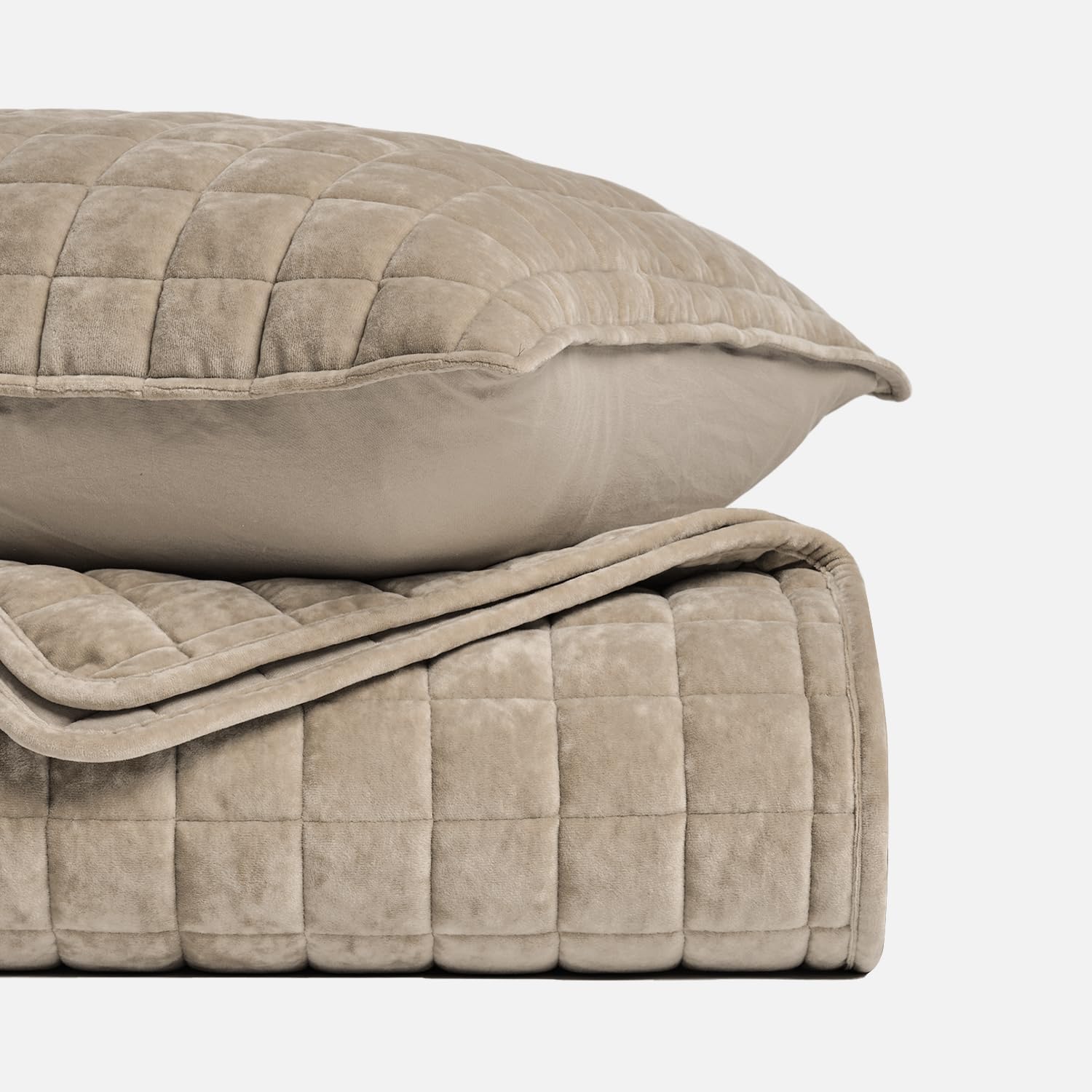 RECYCO Luxury Velvet Quilt Set King Size Bedding Sets, Ultra Soft Velvet Comforter Set, Lightweight Channel Box Stitch Oversized Bedspread Coverlet for All Season, with 2 Shams, Urban Taupe