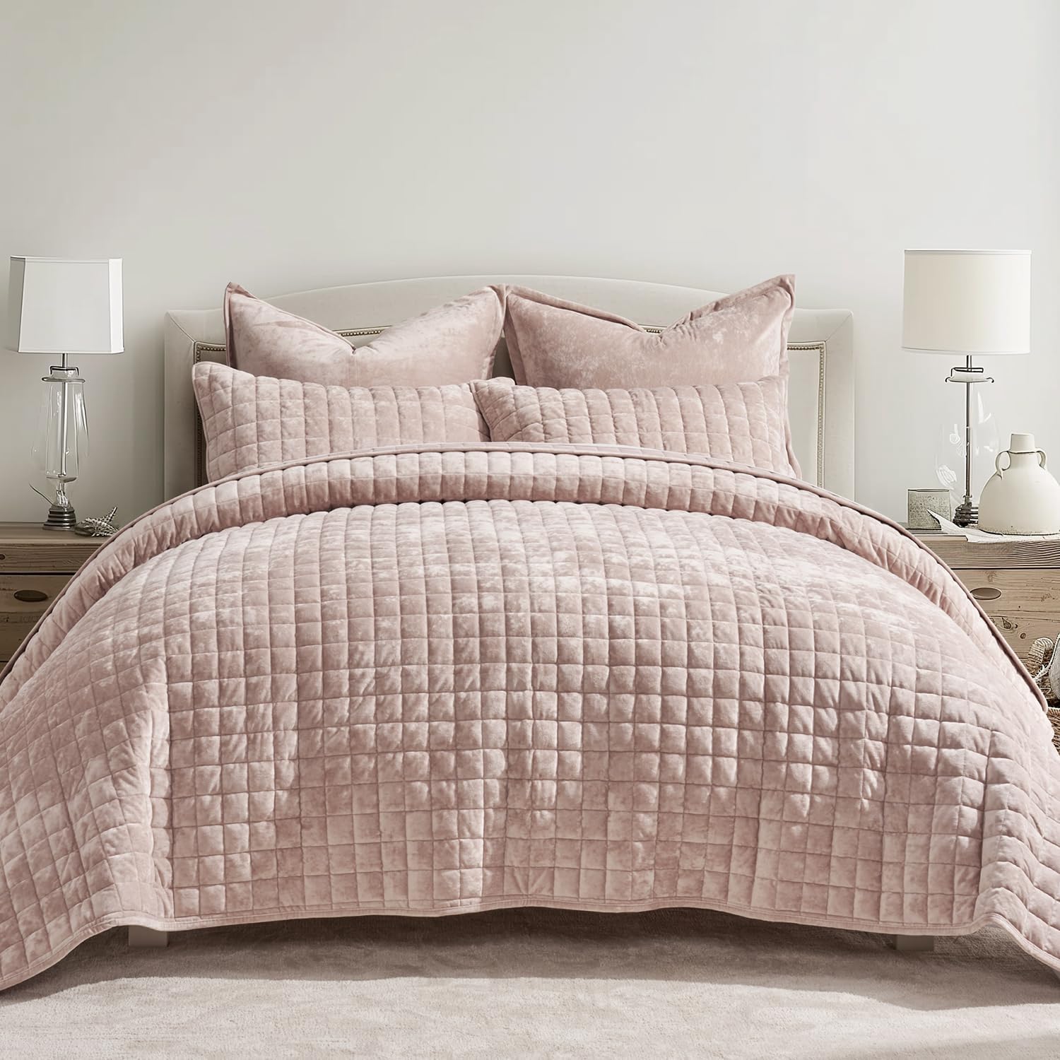RECYCO Luxury Velvet Quilt Set King Size Bedding Sets, Ultra Soft Velvet Comforter Set, Lightweight Channel Box Stitch Oversized Bedspread Coverlet for All Season, with 2 Shams, Urban Taupe