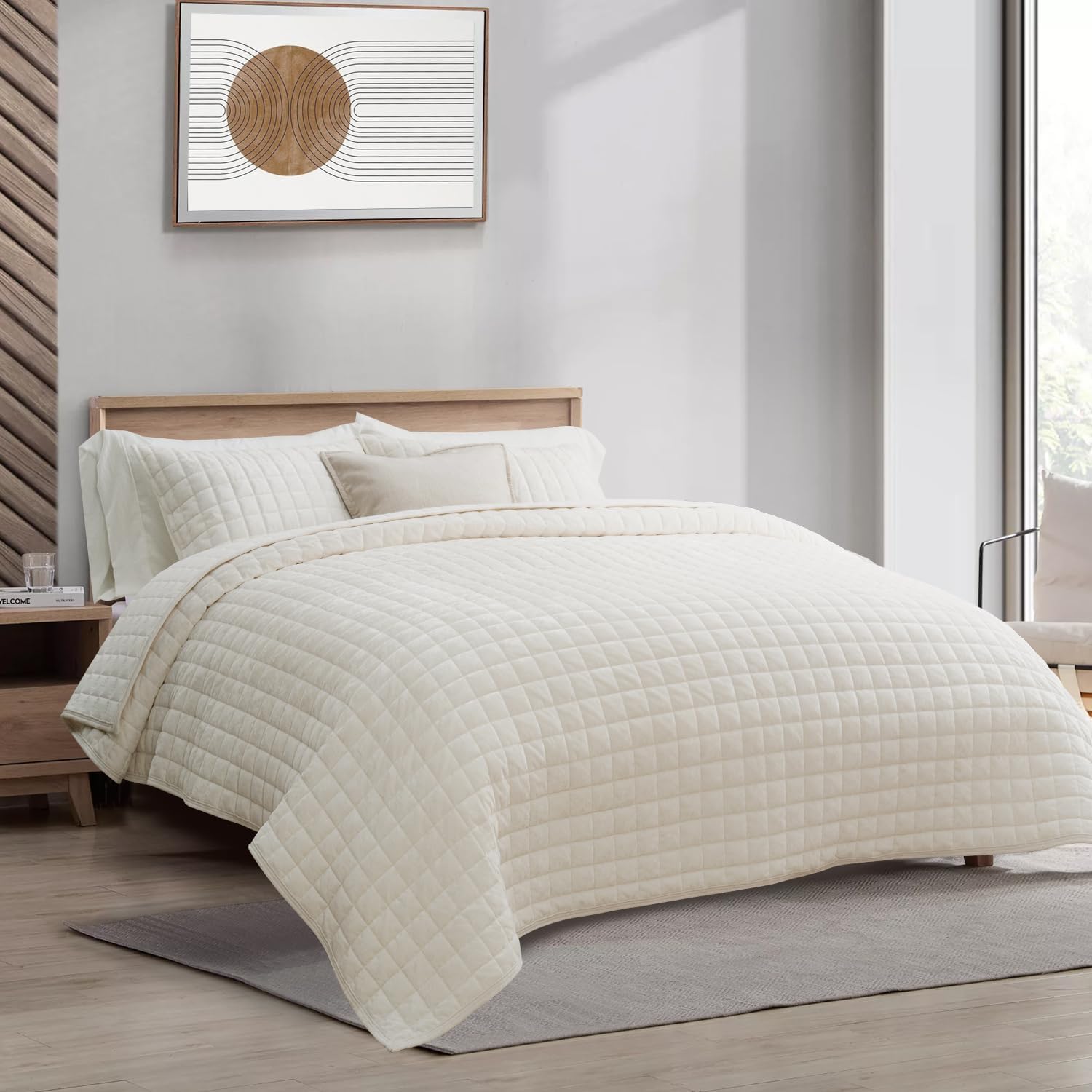 RECYCO Luxury Velvet Quilt Set King Size Bedding Sets, Ultra Soft Velvet Comforter Set, Lightweight Channel Box Stitch Oversized Bedspread Coverlet for All Season, with 2 Shams, Urban Taupe
