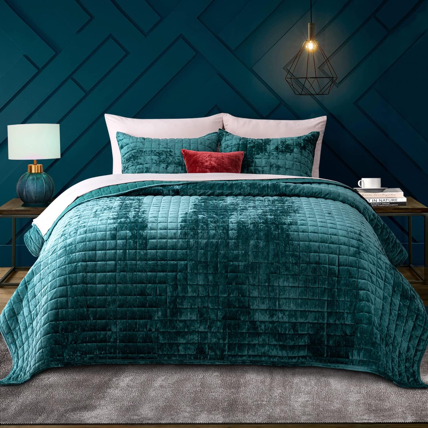 RECYCO Luxury Velvet Quilt Set King Size Bedding Sets, Ultra Soft Velvet Comforter Set, Lightweight Channel Box Stitch Oversized Bedspread Coverlet for All Season, with 2 Shams, Urban Taupe
